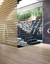 Load image into Gallery viewer, Varazze